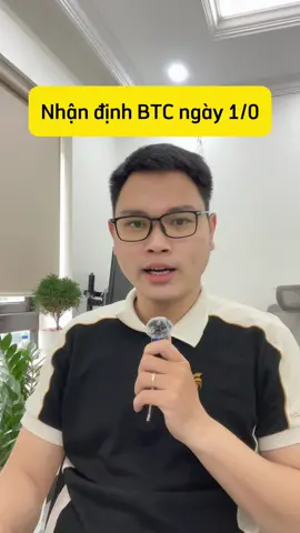 1. Xu hướng chính Sau nhịp bật tăng mạnh từ đáy 107k–108k, BTC đã hồi phục về lại vùng kháng cự cứng quanh 114.5k–115.5k. Đây cũng là đỉnh cũ khung 4H và trùng với đường trendline giảm dài hạn (vẽ màu tím). Vùng này hiện tại đang có phản ứng giá (do lực bán chốt lời + short test). 2. Vùng quan trọng Kháng cự: 114.5k–115.5k: kháng cự mạnh, cạnh trên tam giác điều chỉnh khung D. Nếu phá vỡ dứt khoát với volume lớn → có thể mở đường về 117k–118k. Hỗ trợ: 113k (MA10 4H + vùng hỗ trợ gần). Nếu thủng 113k → khả năng lùi về 111.5k–112k. 3. Chỉ báo MACD MACD trên 4H đang rất mạnh, histogram xanh dựng đứng, đường MACD cắt lên Signal từ sớm. Tuy nhiên khoảng cách giữa 2 đường đã khá xa → cảnh báo có thể xuất hiện nhịp chững lại hoặc điều chỉnh ngắn hạn khi gặp kháng cự. 4. Kịch bản giao dịch Kịch bản Long: Nếu đã Long từ dưới, nên canh chốt lời quanh 115k vì biên độ tăng không còn nhiều. Có thể đợi giá điều chỉnh về 112.5k–113k rồi mới Long lại (thuận xu hướng chính). Kịch bản Short: Có thể short thăm dò quanh 115k–115.5k (kháng cự hợp lưu + trendline). Ưu tiên đánh nhanh, khối lượng nhỏ vì xu hướng lớn vẫn nghiêng về tăng. 👉 Tóm lại: BTC đang test vùng kháng cự rất quan trọng 114.5k–115.5k. Đây là điểm dễ có rung lắc mạnh. Nếu breakout thành công thì mở target 117k–118k, ngược lại sẽ có nhịp điều chỉnh về 112.5k–113k #crypto #bitcoin #trading #blockchain #BTC #tradingtips #cryptotrading #cryptotrading #tradecoin #eth 