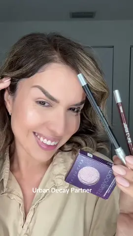 #UrbanDecayPartner #LOrealistar #UrbanDecayEyeChallenge Glam express de día a noche 🌙 @urban decay 