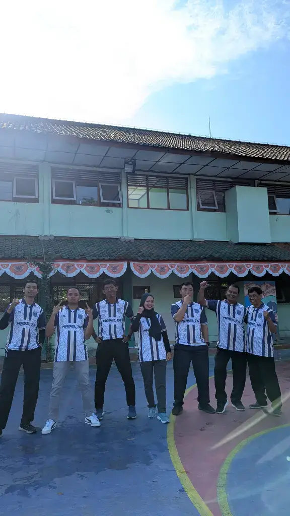 cari lawan mau main