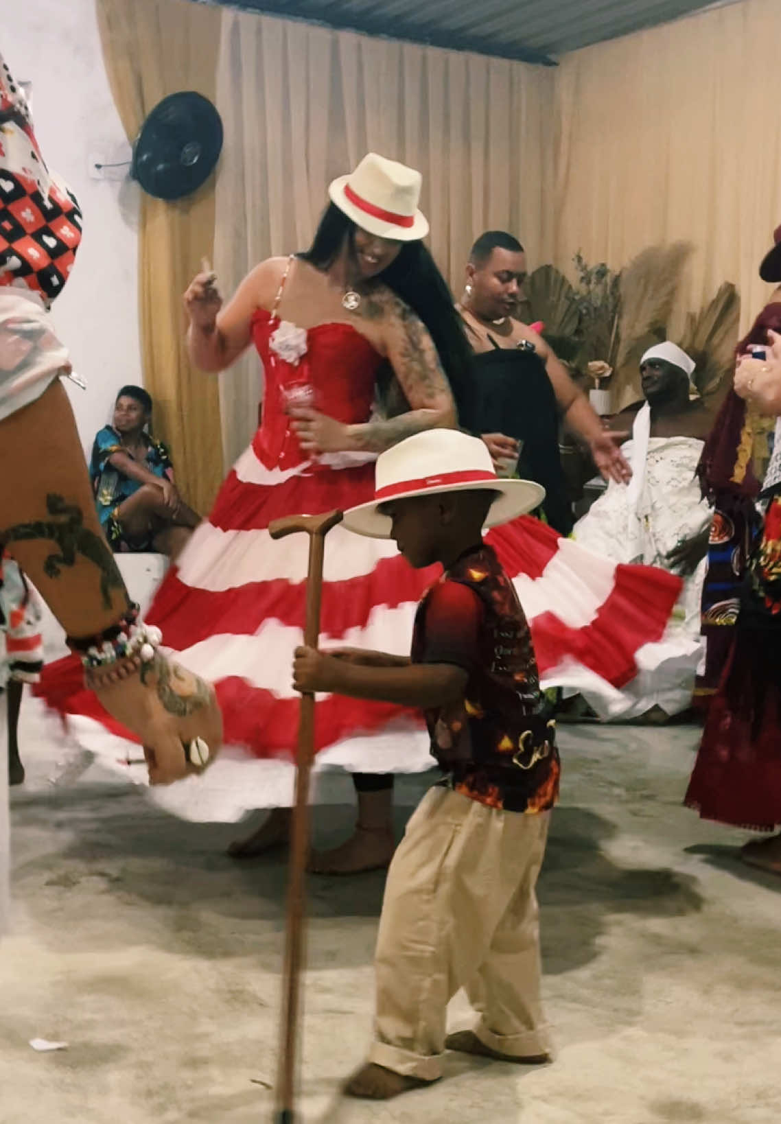 Todo mundo tem um amor ❤️ #malandragem #marianavalha #zepilintra #macumbaprairprofy #axe 