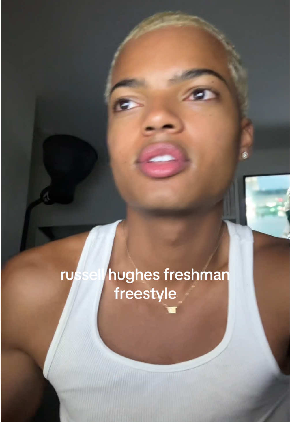 My rhymes fire???? #freshmanfreestyle #rap #xxl 