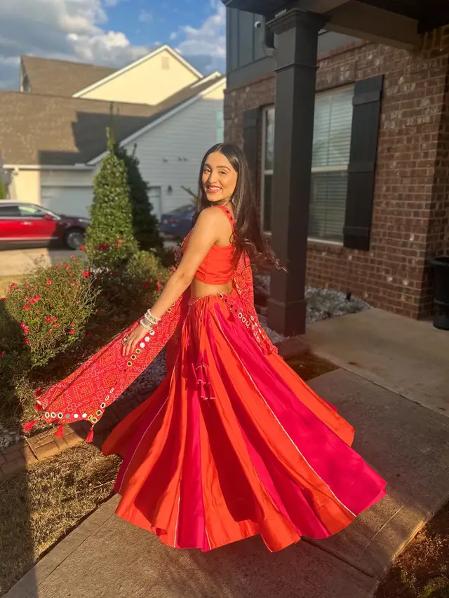 need more chaniya cholis like this!! #desi #indian #gujju 