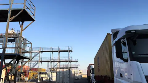 واحد شفتنه🫡#ميناء_ام_قصر #رصيف400 #لايك #الشعب_الصيني_ماله_حل😂😂 #البصره_شط_العرب 