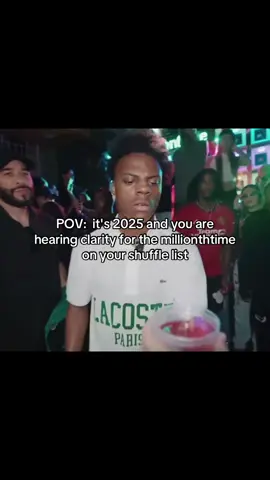 It's still a hit till this day🔥 #zedd #foxes #2012 #relatable #fyp 