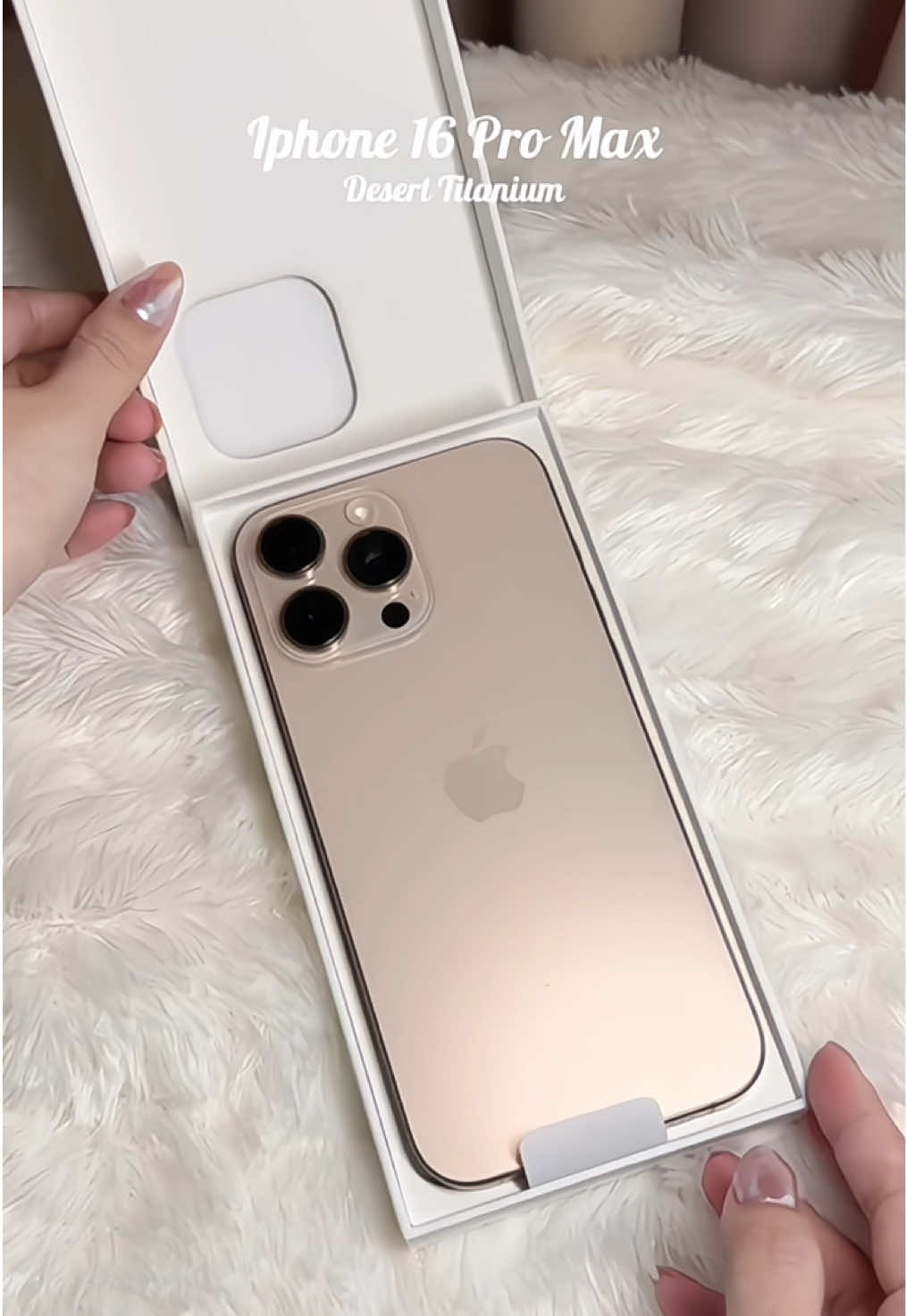 🧡 Iphone 16 ProMax – Màu Titan Sa Mạc 🧡 ✨ Gam màu được nhiều iFan đánh giá là màu “chuộng” nhất trong bộ sưu tập 16 Pro Max 💞 👉 Anh chị em mình còn đang chần chừ gì mà không ghé ngay 24H iStore để ring máy đẹp về nhà 🥰👈 #MuaiPhoneỞĐâuUyTín #24histore #iPhoneChinhHang #iphonelikenew