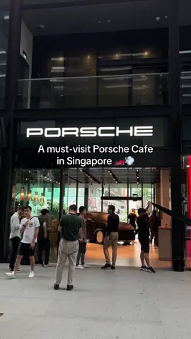 Hidden gem fans motorsport di Singapore!!! Sempetin mampir kesini guys yang lagi nonton F1 Singapore GP 