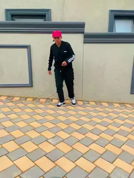 still learning the movement 🔥😌🔥🔥🔥?#fyppppppppppppppppppppppp #bujwalifestyle #godbattleleague #makemefamous #xybca @Mr Nation Thingz.💎💕 @stylessnator_ww . 