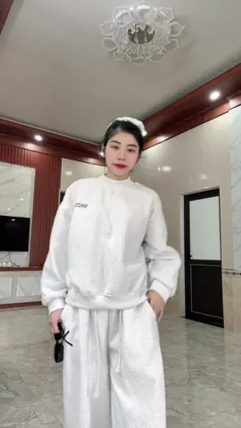 Sét hót hít cho mùa đông năm ni đây ạ #viraltiktokvideo #setthudong #miue@MIU EM 😘 