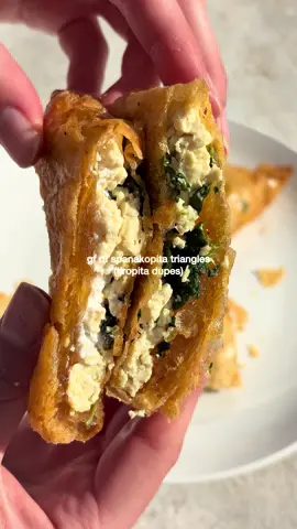 these pitas are free from dairy and gluten but not taste!! They are so yum and honestly taste so close to the real thing. I’d never tried using tofu as a feta substitute and now I can’t stop it is so so good and with the spices and spinach tastes so similar! thank you thank you @Maria Nova. for blessing us with this recipe  #glutenfree #dairyfree #healthy #wholefoods #cooking     also also @tate mcrae ily