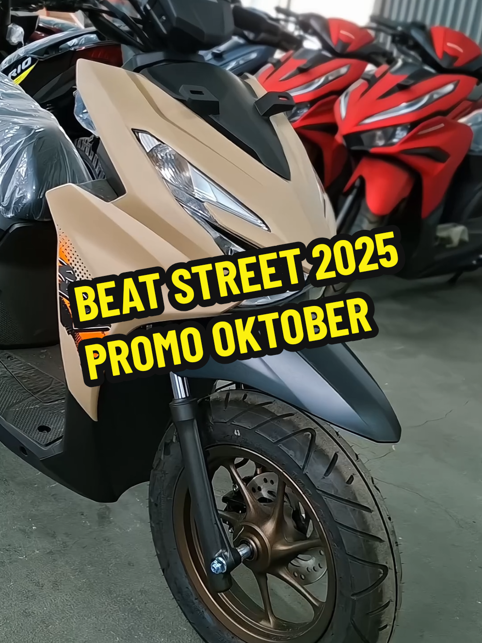 🏍️ HONDA BEAT STREET 2025 🏍️ 🔥 PROMO OKTOBER SPESIAL 🔥 Gaya makin kece, cocok buat anak muda yang suka tampil beda! 💰 DP mulai 300 RIBUAN aja ⚡ Mesin 110cc irit & bertenaga 🎯 Speedometer digital modern 🛞 Stang naked keren khas Beat Street 🔧 Perawatan mudah & hemat 📍 Melayani wilayah: Pemalang, Pekalongan, Tegal, Brebes, Batang 📲 Info & pemesanan: 085700004393 #BeatStreet2025 #HondaBeatStreet #beatpemalang #DealerHondaPemalang #HondaPemalang 
