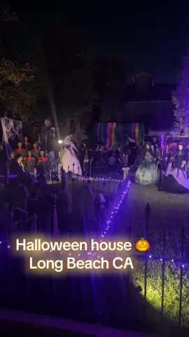 #halloween #longbeach #lbc #halloweendecorations 