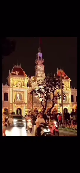 # Thành phố của tôi   # Sáng tác: Phan Nhân # Nhạc Quê hương # Tb: Đình Văn # Thành phố Hồ Chí Minh Tôi yêu thiết tha trong tim mình Thành phố Hồ Chí Minh Tôi luôn khắc ghi trong tim mình Thành phố Hồ Chí Minh Cho tôi niềm kiêu hãnh Thành phố Hồ Chí Minh Người cho tôi tiếng hát... và niềm tin.