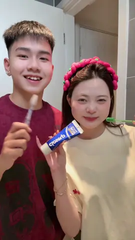 Ai mà bị răng ố vàng thì thử ngay đi #closeupvn #closeupwhitenow #trangbattong3x #HợpTácCùngUnilever #TàitợbởiUnileverViệtNam 
