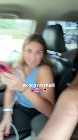 VLOGGGG with #bigsis in #batonrouge !!! ☕️ I love @7brewcoffee PLEASE OPEN ONE IN ORANGE COUNTY, CA 😫😫😫 @Kali Kitsinis ☆ 