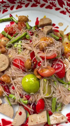 ตำเส้นเล็ก 🤪🥰 #ตำเส้นเล็ก #เส้นเล็ก #food 