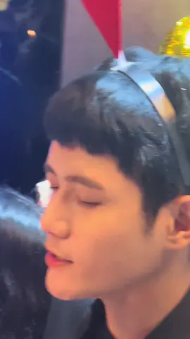 Happy Birthday Đình Khang của chúng mình 251001. Chúc cho Khang luôn vui vẻ, hạnh phúc và ngày càng thật nhiều người yêu mến 🎉🎂🎊🫶🏻🫂 #muado #dinhkhang #dienviendinhkhang #DienAnhQDND #birthday 