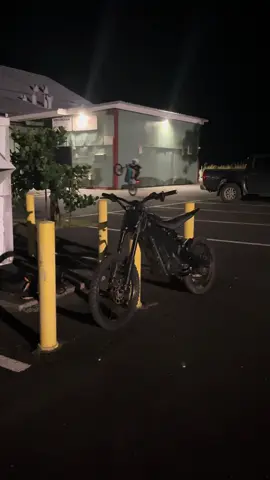 Night rides>>> #night #ebike #bike #talariaxxx #surron @X3Santino @🌅 