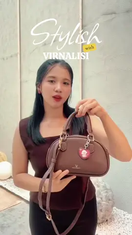 Stylish with Virnalisi bag 👜✨ #virnalisi #virnalisibag #rekomendasitaswanita #slingbag #taswanita 