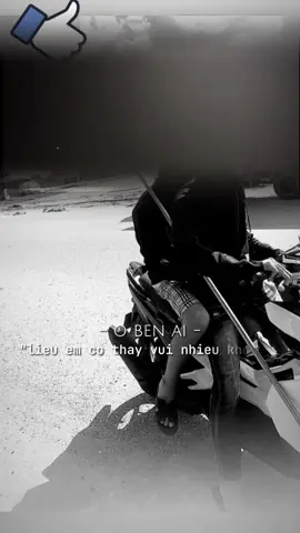 o ben ai..?#xhtiktok #kỉniệm 