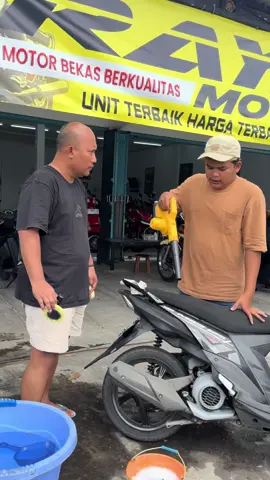 hitam tegas dengan dohero hitam #rayamotor #penghitamdohero @Dohero Auto Care 