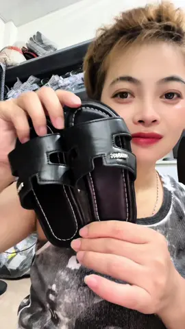 Dép lê da êm mềm cho bé#deplebetrai #giaydeptreem #thanhha90ht #xuhuongtiktok 