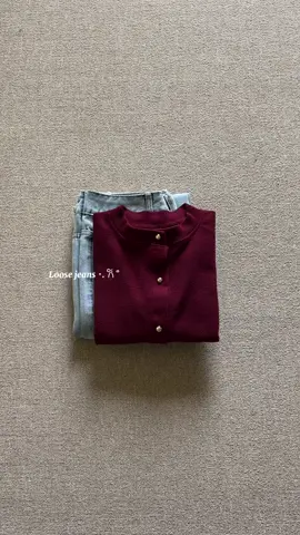 Loose jeans 🫶🏻 #loosejeans #lightblue #jeans #highwaistjeans #jeanswanita 