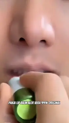 Ooh ini produk yang lagi viral #lipbalm #viraltiktok #fypage 