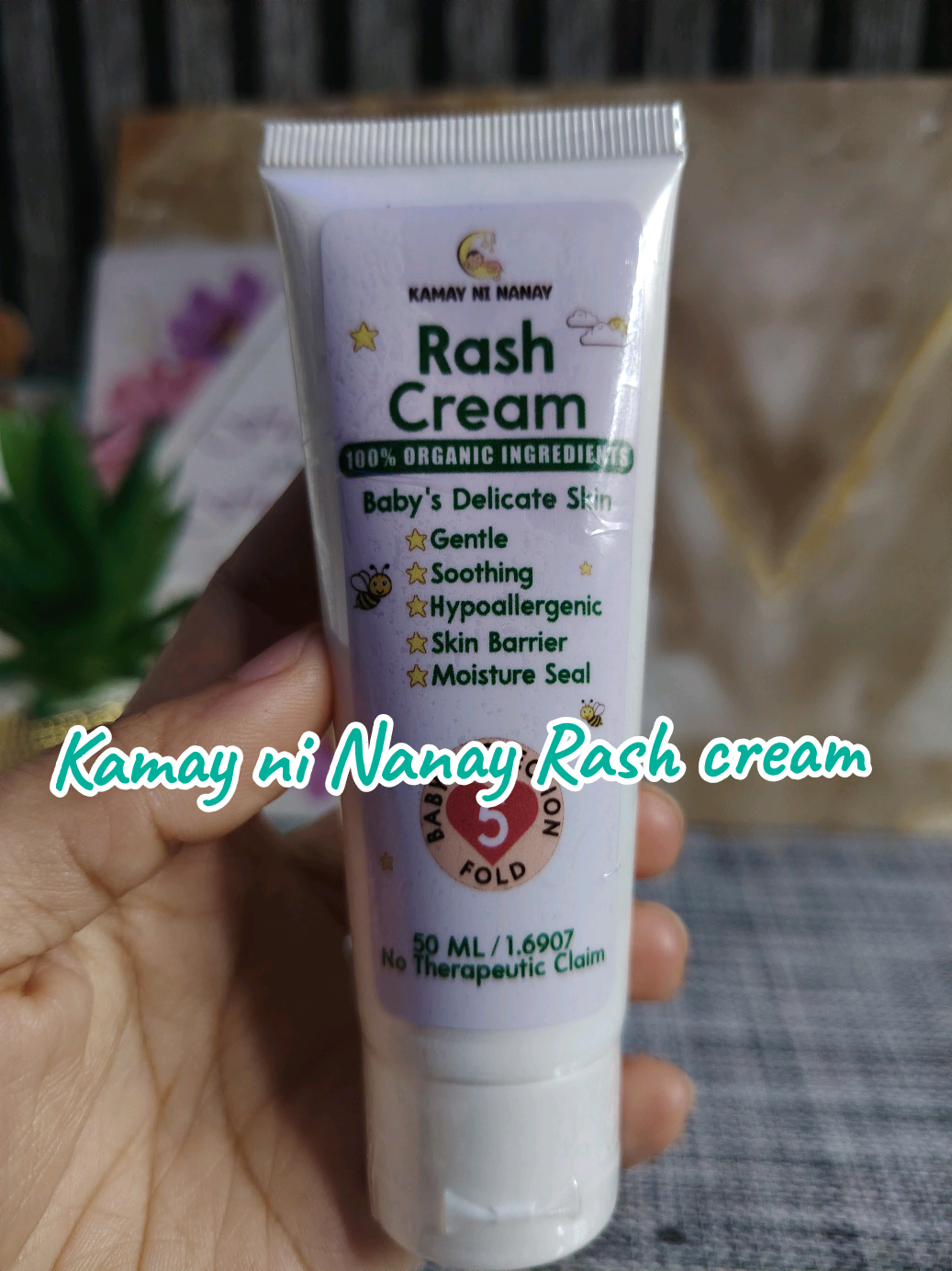 “Dahil haplos ni Nanay, laging may ginhawa si baby 💖” #kamayninanay #rashcream #skinirritation 