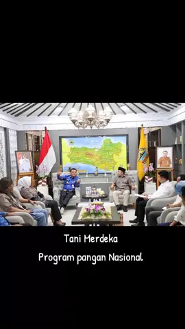 Gubernur Jawa Tengah Ahmad Luthfi memastikan organisasi tani Merdeka jgn cuma jadi pengurus saja melainkan sebagai ruang silaturrahmi & menjadi road map kerja yang jelas. #Gubernurjatengahmadluthfiofficial #Wagubjatengtajyasinmz #Gusyasiin #Gubernurahmadluthfi #NgopeniNglakonijateng