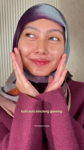 Replying to @vvie🍒 auto kinclong glowing padahal pake sunscreen ajaaa, dan ini tuh aman banget buat dijadiin skinprep sebelum makeup  #raconbytsuroyyaapr #sunscreen #skinprep 