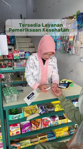 ✨ Jaga kesehatan lebih mudah di Apotek Hyra Farma✨ Sekarang tersedia layanan: 🩺 Pemeriksaan Tensi Darah 🧪 Cek Kolesterol 🦵 Cek Asam Urat 🍬 Cek Gula Darah ✅ Hasil cepat & akurat ✅ Harga terjangkau ✅ Dilayani oleh tenaga kesehatan yang ramah 📍 Yuk, cek kesehatan rutin Anda di Apotek Hyra Farma sekarang juga! #CekKesehatan #Apotek #TensiDarah #Kolesterol #AsamUrat 