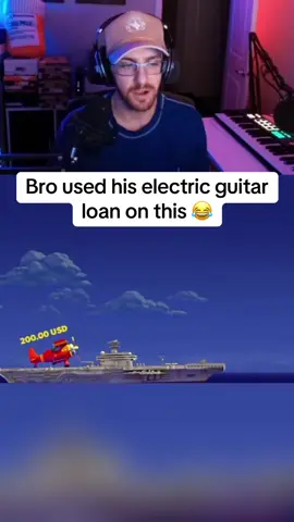 Bro used his electric guitar loan in this 😂 #streaming #streamer #fyp 
