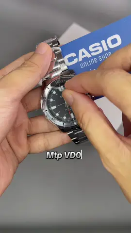 Có con đường a chưa đi lại lần 2…quá đẹp so với tầm giá chỉ 8xx. Size 42 cho anh em tay to. Phong cách quân đội mạnh mẽ #donghochinhhang #donghodeotay #donghonam #casio 