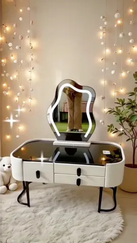 Bàn trang điểm thế hệ mới – đậm chất tinh tế. Tích hợp sạc không dây, ngăn chứa siêu thông minh!