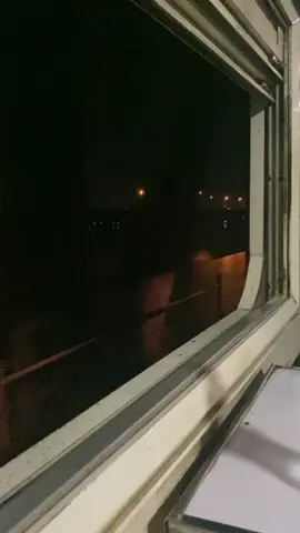 মনে রাখবেন যার সাথে আপনার যত ভালো সম্পর্ক থাকুক না কেন, এক দিন তার মুখ থেকে আপনার সমালোচনা শুনার জন্য আপনাকে প্রস্তুত থাকতে হবে।🖋️♦️#sagorluxurytrain #bangladeshrailway 