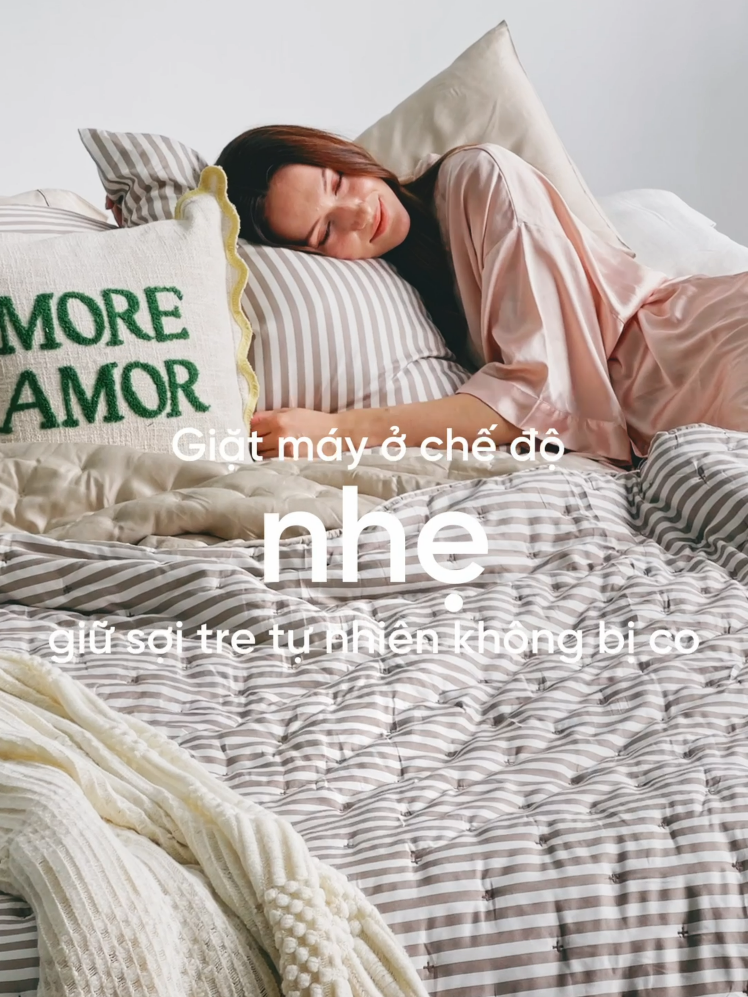 Ga xịn – chăm cũng phải xịn. Hãy cùng SUNDAY kiểm tra ngay tips and tricks để giữ cho chăn ga sợi tre luôn mới mẻ và bền hơn. Nếu bạn có thêm tips nào hay ho, comment thêm bên dưới nhé! #sundayinhoian #bamboobedding #gasoitre #changagoidem