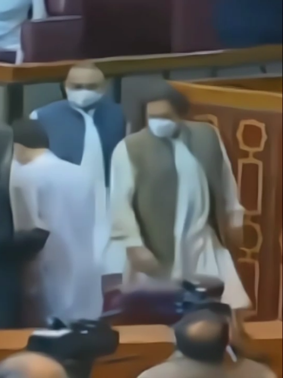 Imran Khan entry in national Assembly 🔥🔥🔥✌️✌️🔥#imrankhan #trendingviralvideo #imrankhanzindabad #imrankhanpti #imrankhan @Imran Khan Official @J M 🥀 @siliqueen🌶️👸🏻 @PTI OFFICIAL 