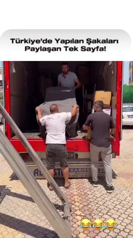 Kimin Nakliyeci Arkadaşları böyle  Gönder :) #nakliye #keşvet #keşfettiktok #evdenevetaşımacılık 