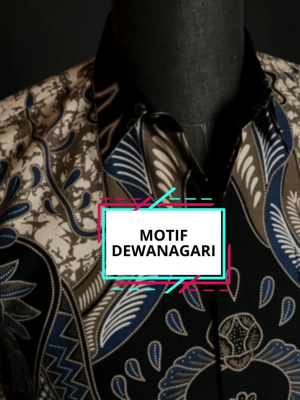 Gaya elegan tanpa ribet, cukup pakai Batik motif dewanagari. beli sekarang sebelum kehabisan! #batikarkanza #afiliasi #promogajiansale #promo99 #kemejabatik