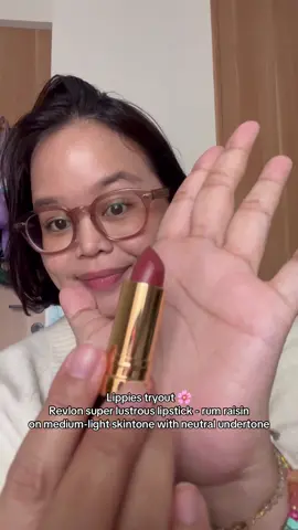 Lippies tryout revlon rum raisin #reviewlipstick #revlonlipstick #grwm #grwmmakeup 