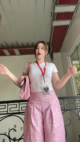 lucu bgt ya celana nya🤩 @Wispie 