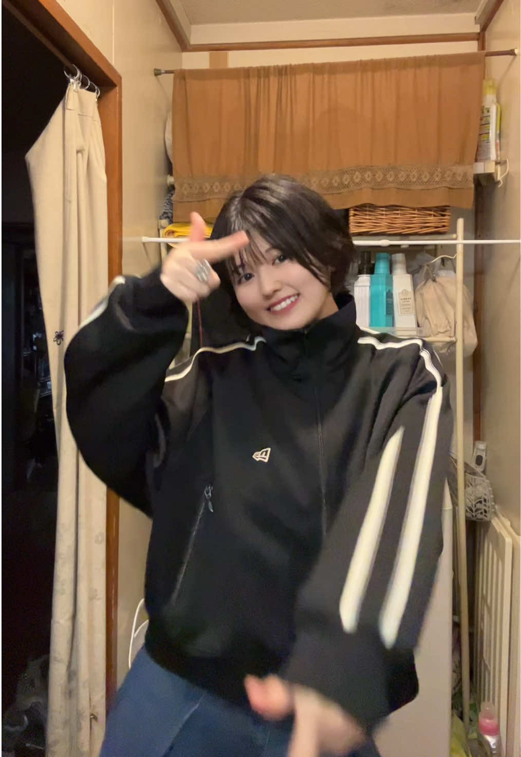 この音源で4年前くらいに撮ったけどめちゃめちゃ記憶に残ってた… やっぱ10代の時の記憶って凄いんだﾅｧ