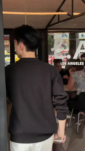 Áo thun tăm cổ V nổi bật#aothuntam #aothunnam #aothunthudong #thoitrangnam #aothunnamcaocap 