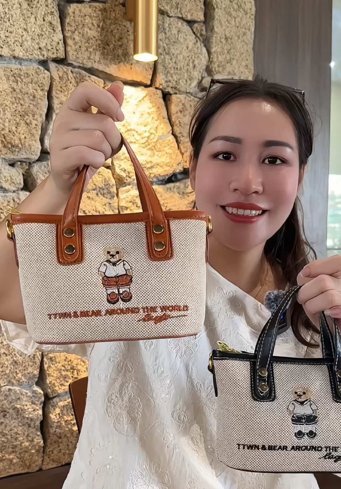 Túi xách tay thêu gấu thời trang #thanhthureview68 #tuinubachhoaonline688 #tuideocheo #tuixachnu #tuinu 