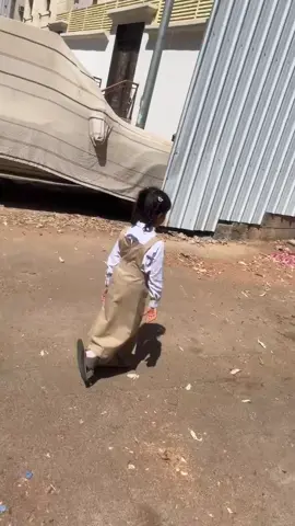 الوحيده الي داقه خشمي