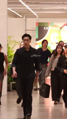 ถอยหน่อยมาเฟียจะเดิน BIBLE WITH RADO X CIWF2025 #CIWF2025xBible #BibleWichapas #ไบเบิ้ลวิชญ์ภาส #fyp 