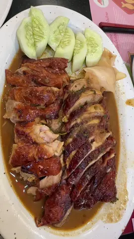 พาจุ้นพ่อจุ้นแม่มาทานข้าว😍#วันเกิดฉันปีนี้ #นู๋มะ #แก้มป่อง #ความสุขของฉัน #สุขกับการกิน 