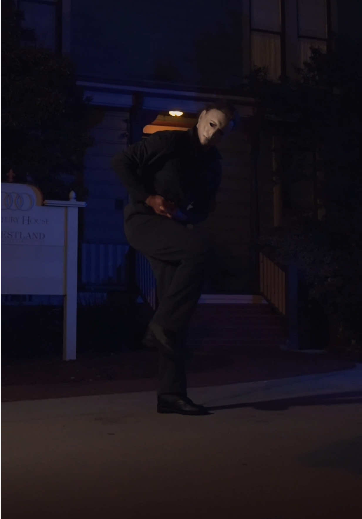 Gagaween is officially underway🎃 @ladygaga #ladygaga #thedeaddance #michaelmyers #halloween #spookyseason 