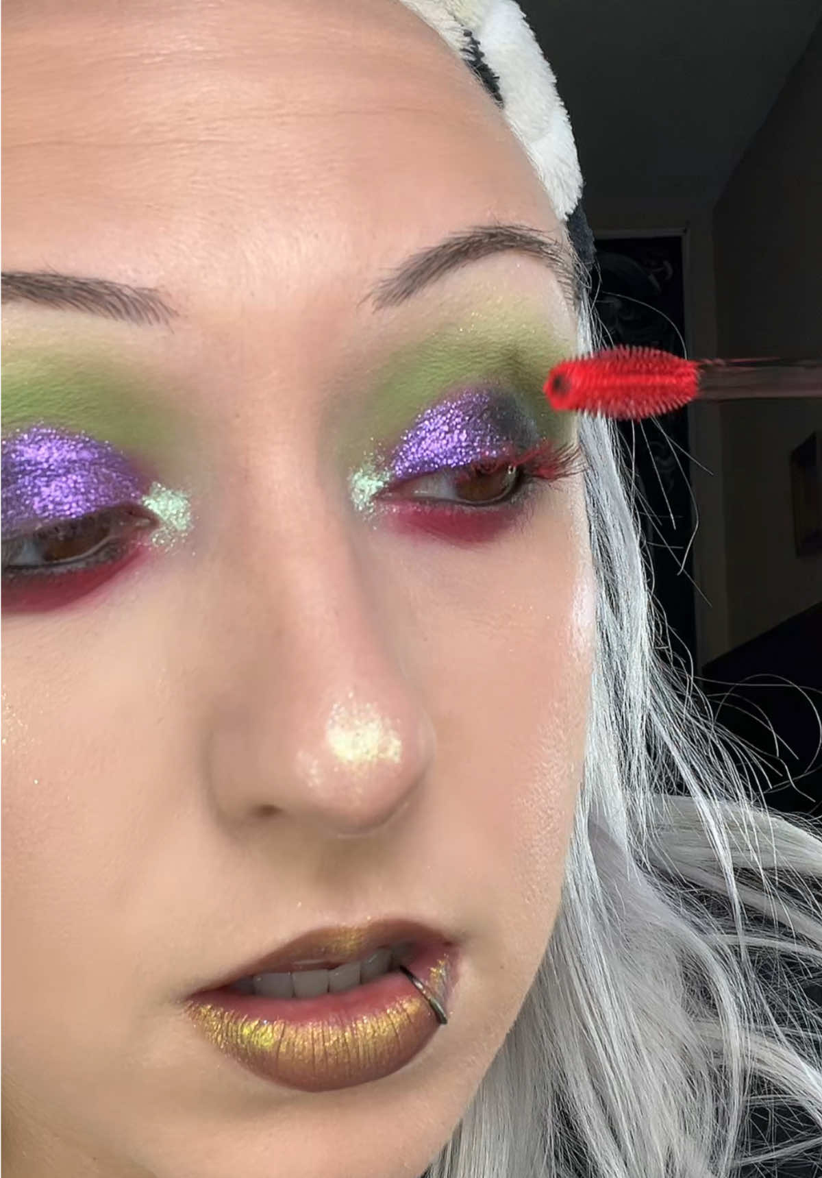 Shoutout to @☆ SOPHIA ☆ cool makeup that is so inspiring. I saw her use this mascara in one of her videos & I instantly went to @Chaotic Cosmetic & bought the exact same one. I AM OBSESSED !!! I NEED ALL THE COLORS #makeupartist #indiemakeup #makeupreview #mascarareview #colorfulmascara 