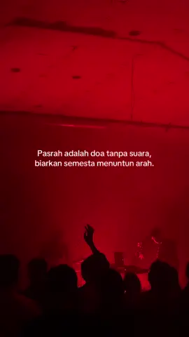 Terharu banget ada yang ampe ngangkat tangan saking ngawangnya. Salah satu momen terbaik yang kami lihat di showcase In Inertia #dreamy #shoegaze #postrock #ambient #konser 